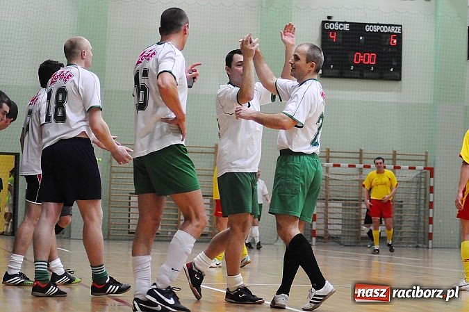 Zdjęcie w galerii na portalu naszraciborz.pl: Limfo-Med mistrzem HLPN. Oświadczyny w przerwie meczu wiadomości z regionu