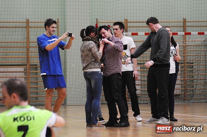 Zdjęcie w galerii na portalu naszraciborz.pl: Limfo-Med mistrzem HLPN. Oświadczyny w przerwie meczu wiadomości z regionu