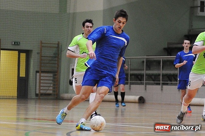 Zdjęcie w galerii na portalu naszraciborz.pl: Limfo-Med mistrzem HLPN. Oświadczyny w przerwie meczu wiadomości z regionu