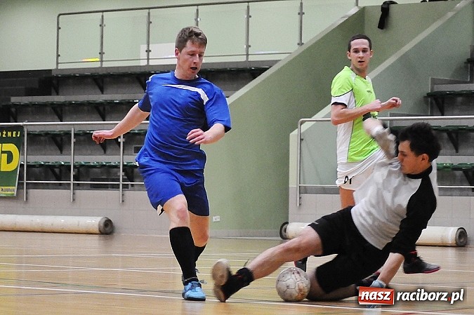 Zdjęcie w galerii na portalu naszraciborz.pl: Limfo-Med mistrzem HLPN. Oświadczyny w przerwie meczu wiadomości z regionu