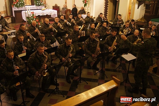 Zdjęcie w galerii na portalu naszraciborz.pl: Mieszkańcy Rudnika chcą, by poseł Siedlaczek zrezygnował z udziału w komitecie honorowym obchod&oacute;w 50. śmierci abp. J&oacute;zefa Gawliny wiadomości z regionu
