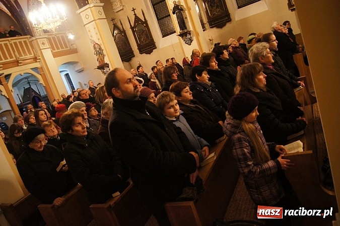 Zdjęcie w galerii na portalu naszraciborz.pl: Mieszkańcy Rudnika chcą, by poseł Siedlaczek zrezygnował z udziału w komitecie honorowym obchod&oacute;w 50. śmierci abp. J&oacute;zefa Gawliny wiadomości z regionu