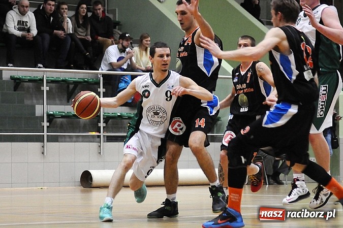 Zdjęcie w galerii na portalu naszraciborz.pl: Koszykówka. Niestety porażki wiadomości z regionu