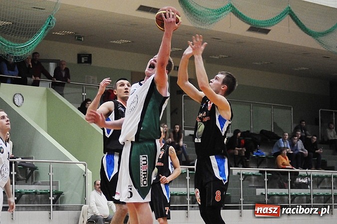 Zdjęcie w galerii na portalu naszraciborz.pl: Koszykówka. Niestety porażki wiadomości z regionu