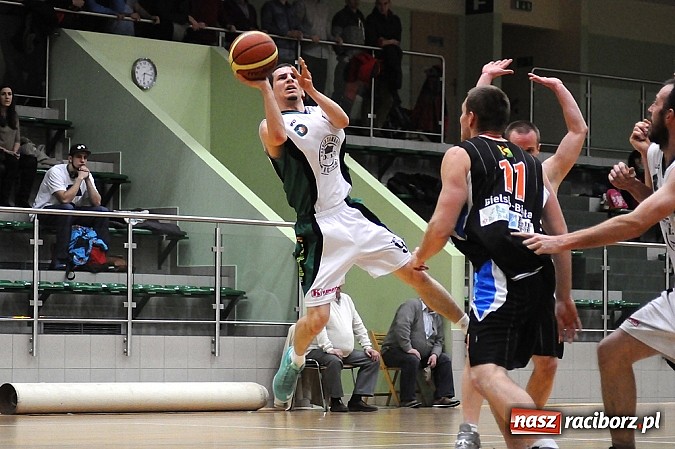 Zdjęcie w galerii na portalu naszraciborz.pl: Koszykówka. Niestety porażki wiadomości z regionu