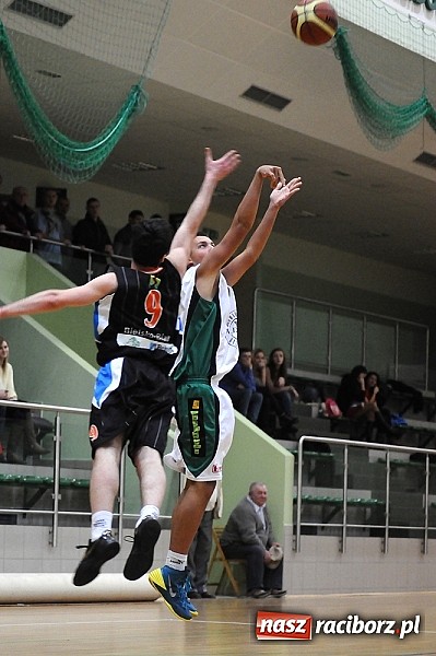 Zdjęcie w galerii na portalu naszraciborz.pl: Koszykówka. Niestety porażki wiadomości z regionu