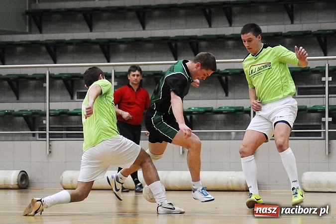 Zdjęcie w galerii na portalu naszraciborz.pl: Węglowski Team i A.M.J. Dach-Mig lepsi od rywali wiadomości z regionu