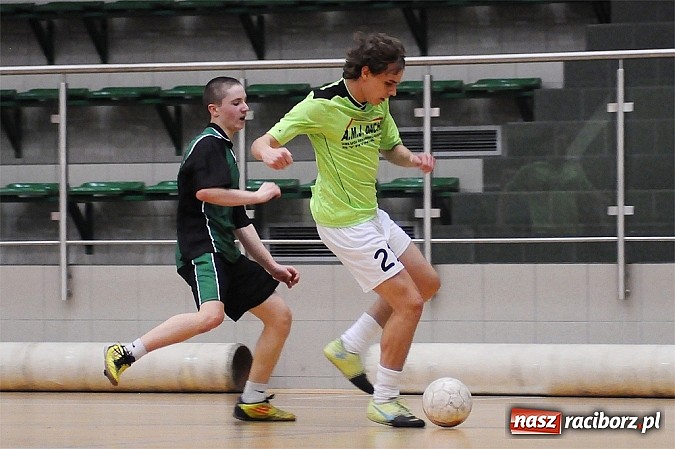 Zdjęcie w galerii na portalu naszraciborz.pl: Węglowski Team i A.M.J. Dach-Mig lepsi od rywali wiadomości z regionu