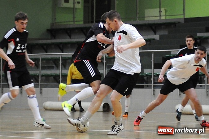 Zdjęcie w galerii na portalu naszraciborz.pl: HLPN: Wychylylybymy i Tritle w pierwszej lidze wiadomości z regionu
