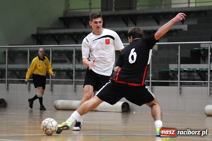 Zdjęcie w galerii na portalu naszraciborz.pl: HLPN: Wychylylybymy i Tritle w pierwszej lidze wiadomości z regionu