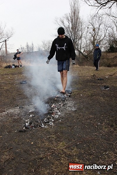 Zdjęcie w galerii na portalu naszraciborz.pl: Kąpiel w zimnej wodzie to ich sposób na wzmocnienie odporności organizmu wiadomości z regionu