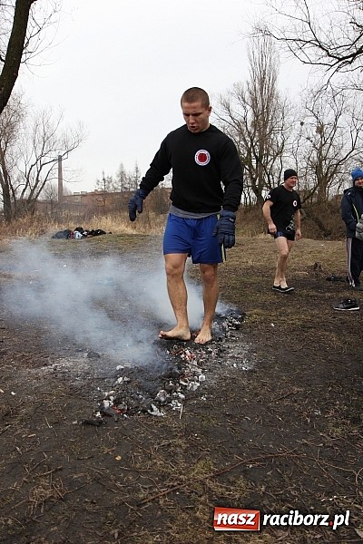 Zdjęcie w galerii na portalu naszraciborz.pl: Kąpiel w zimnej wodzie to ich sposób na wzmocnienie odporności organizmu wiadomości z regionu
