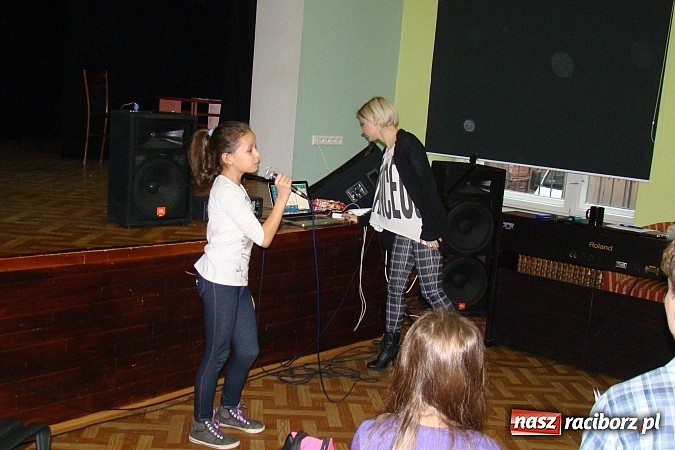 Zdjęcie w galerii na portalu naszraciborz.pl: Warsztaty wokalne z Hanią Hołek wiadomości z regionu