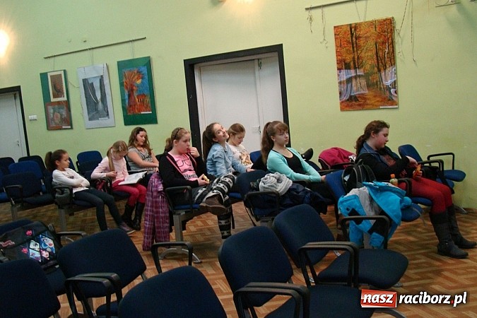 Zdjęcie w galerii na portalu naszraciborz.pl: Warsztaty wokalne z Hanią Hołek wiadomości z regionu