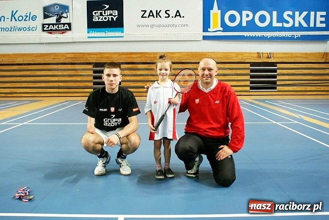 Zdjęcie w galerii na portalu naszraciborz.pl: Dominika z Nędzy trenuje badmintona w Kędzierzynie wiadomości z regionu