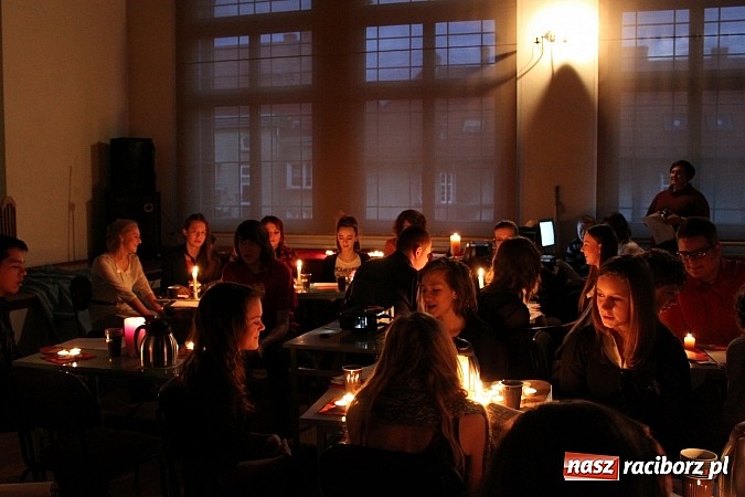 Zdjęcie w galerii na portalu naszraciborz.pl: W G5 mówią o miłości wiadomości z regionu