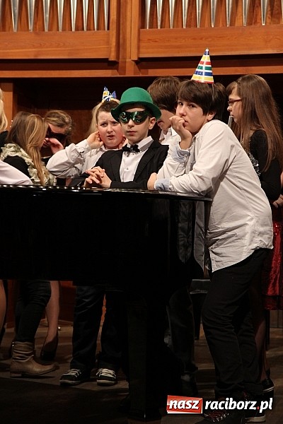 Zdjęcie w galerii na portalu naszraciborz.pl: Karnawałowy koncert w Szkole Muzycznej wiadomości z regionu