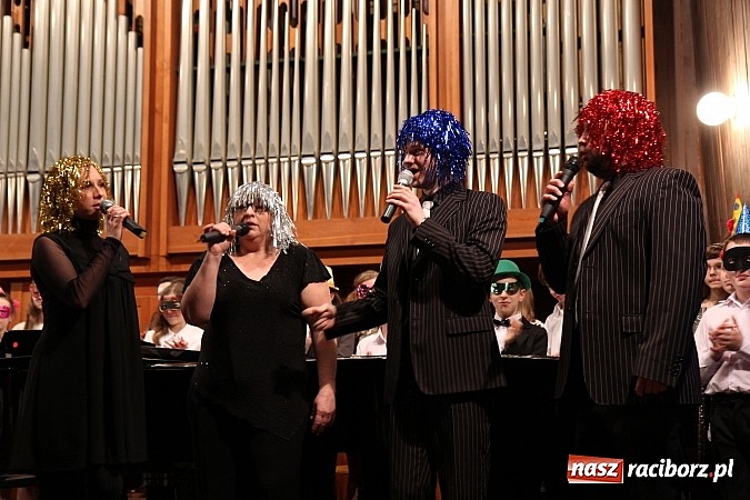 Zdjęcie w galerii na portalu naszraciborz.pl: Karnawałowy koncert w Szkole Muzycznej wiadomości z regionu