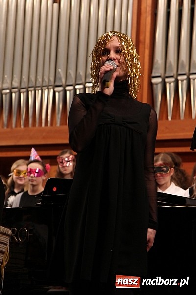 Zdjęcie w galerii na portalu naszraciborz.pl: Karnawałowy koncert w Szkole Muzycznej wiadomości z regionu