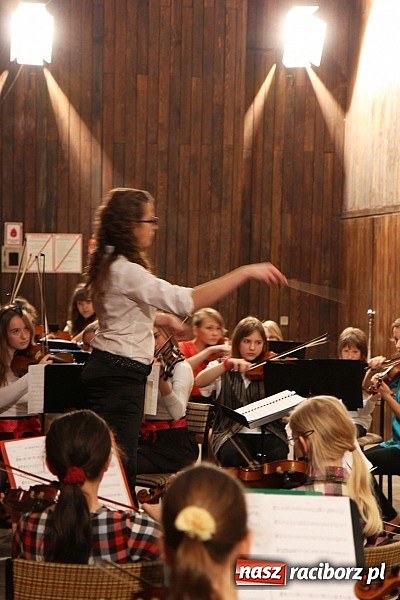 Zdjęcie w galerii na portalu naszraciborz.pl: Karnawałowy koncert w Szkole Muzycznej wiadomości z regionu