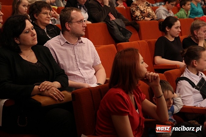 Zdjęcie w galerii na portalu naszraciborz.pl: Karnawałowy koncert w Szkole Muzycznej wiadomości z regionu