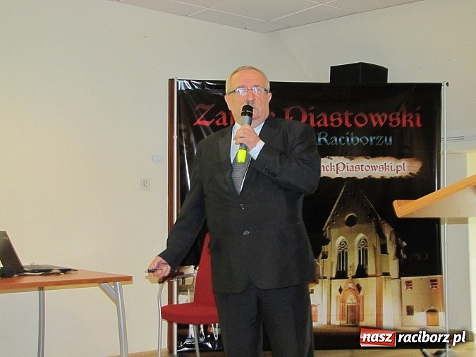 Zdjęcie w galerii na portalu naszraciborz.pl: Gospodarować i nawozić świadomie. Szkolenie dla rolników na Zamku Piastowskim wiadomości z regionu