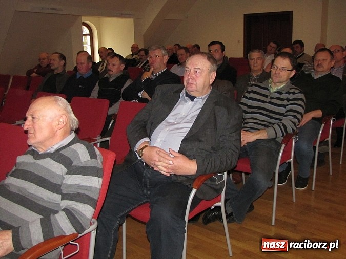 Zdjęcie w galerii na portalu naszraciborz.pl: Gospodarować i nawozić świadomie. Szkolenie dla rolników na Zamku Piastowskim wiadomości z regionu