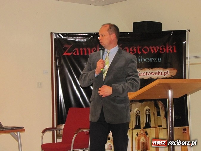 Zdjęcie w galerii na portalu naszraciborz.pl: Gospodarować i nawozić świadomie. Szkolenie dla rolników na Zamku Piastowskim wiadomości z regionu