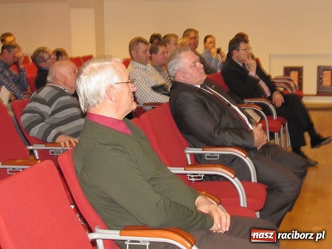 Zdjęcie w galerii na portalu naszraciborz.pl: Gospodarować i nawozić świadomie. Szkolenie dla rolników na Zamku Piastowskim wiadomości z regionu