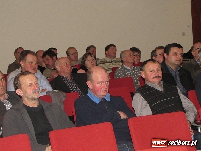 Zdjęcie w galerii na portalu naszraciborz.pl: Gospodarować i nawozić świadomie. Szkolenie dla rolników na Zamku Piastowskim wiadomości z regionu