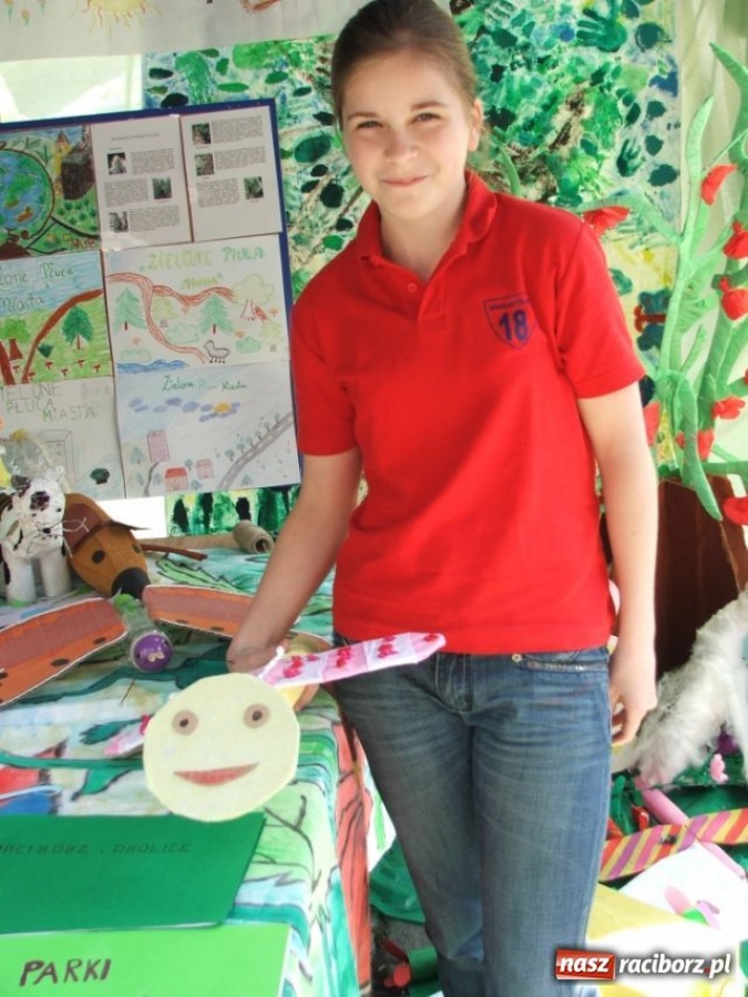 Zdjęcie w galerii na portalu naszraciborz.pl: Ekologicznie na raciborskim Rynku wiadomości z regionu