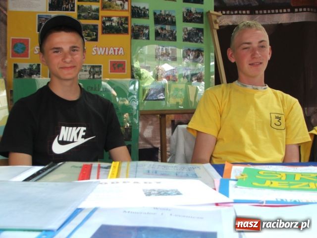 Zdjęcie w galerii na portalu naszraciborz.pl: Ekologicznie na raciborskim Rynku wiadomości z regionu