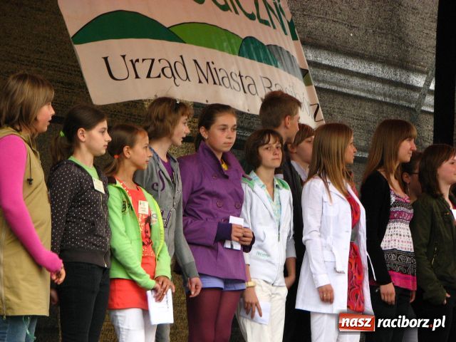 Zdjęcie w galerii na portalu naszraciborz.pl: Ekologicznie na raciborskim Rynku wiadomości z regionu