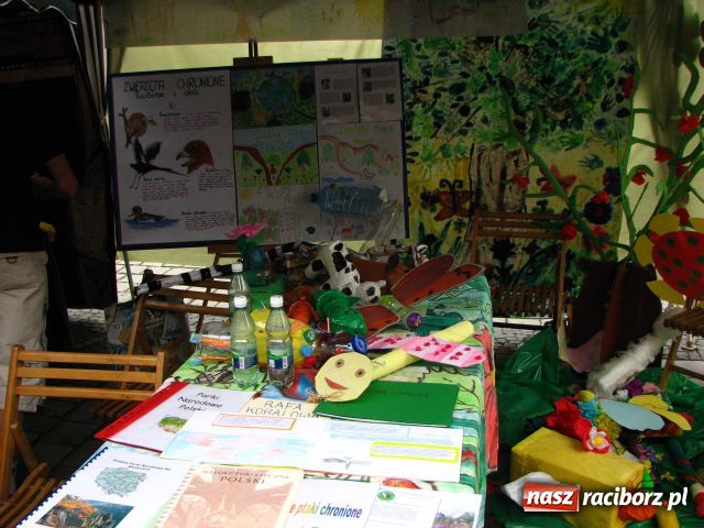 Zdjęcie w galerii na portalu naszraciborz.pl: Ekologicznie na raciborskim Rynku wiadomości z regionu