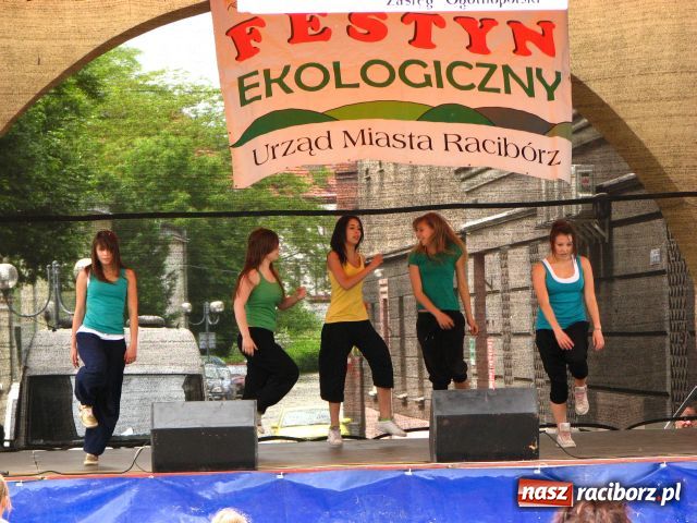 Zdjęcie w galerii na portalu naszraciborz.pl: Ekologicznie na raciborskim Rynku wiadomości z regionu