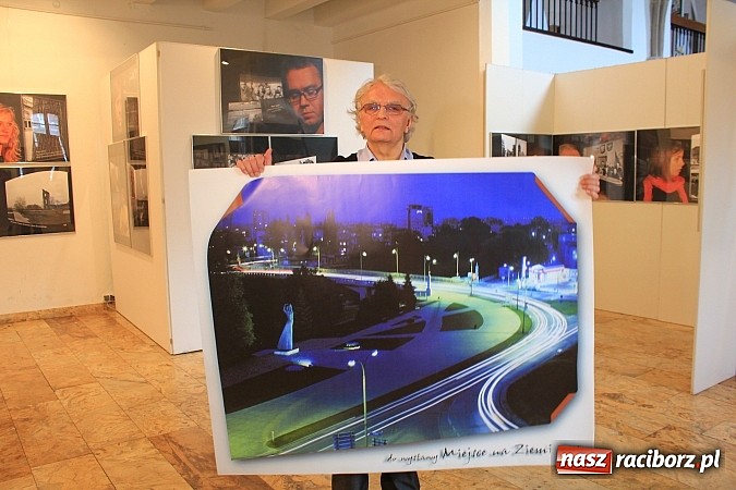 Zdjęcie w galerii na portalu naszraciborz.pl: Z Bolesławem Stachowem krótka rozmowa o czasie przeszłym powracającym wiadomości z regionu