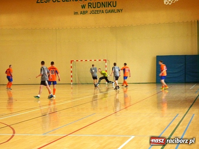 Zdjęcie w galerii na portalu naszraciborz.pl: W Rudniku zagrali o Puchar Wójta wiadomości z regionu