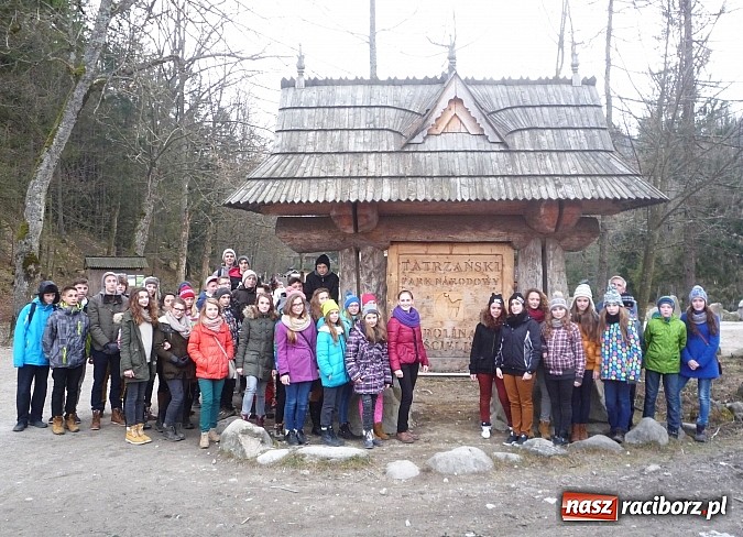 Zdjęcie w galerii na portalu naszraciborz.pl: Na obóz narciarski pojechali do Zakopanego wiadomości z regionu