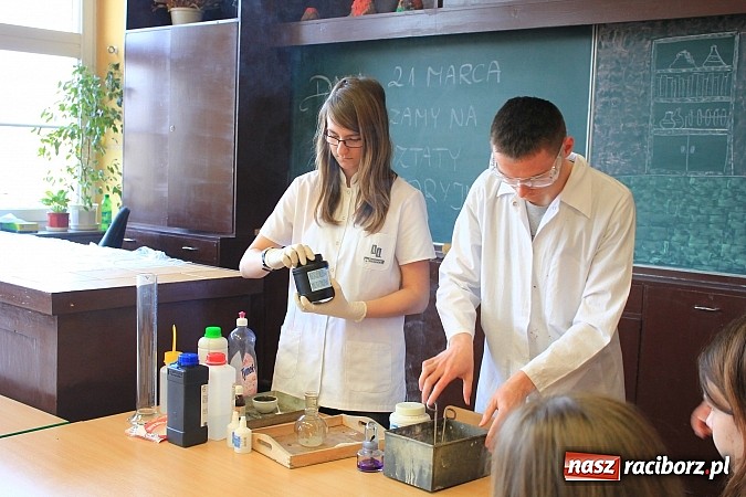 Zdjęcie w galerii na portalu naszraciborz.pl: Mądre głowy rywalizowały w Budowlance wiadomości z regionu