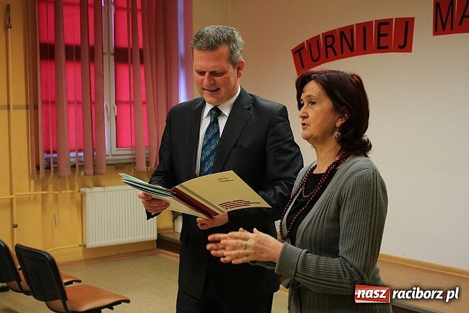 Zdjęcie w galerii na portalu naszraciborz.pl: Mądre głowy rywalizowały w Budowlance wiadomości z regionu