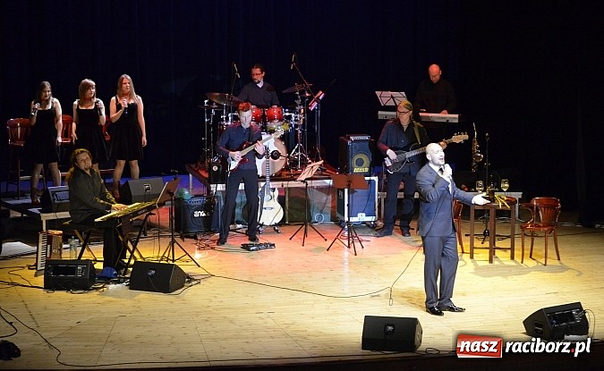 Zdjęcie w galerii na portalu naszraciborz.pl: Gorący wiecz&oacute;r w Raciborskim Centrum Kultury! wiadomości z regionu