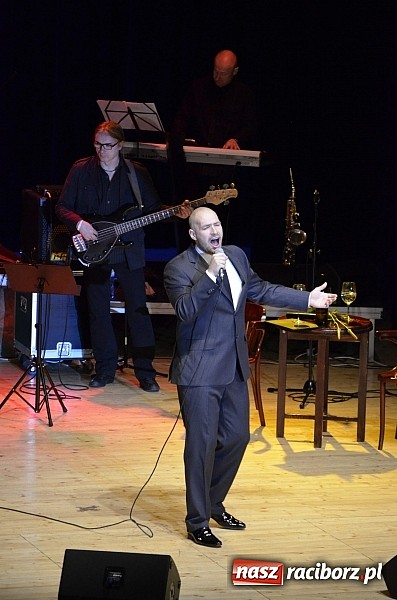 Zdjęcie w galerii na portalu naszraciborz.pl: Gorący wiecz&oacute;r w Raciborskim Centrum Kultury! wiadomości z regionu
