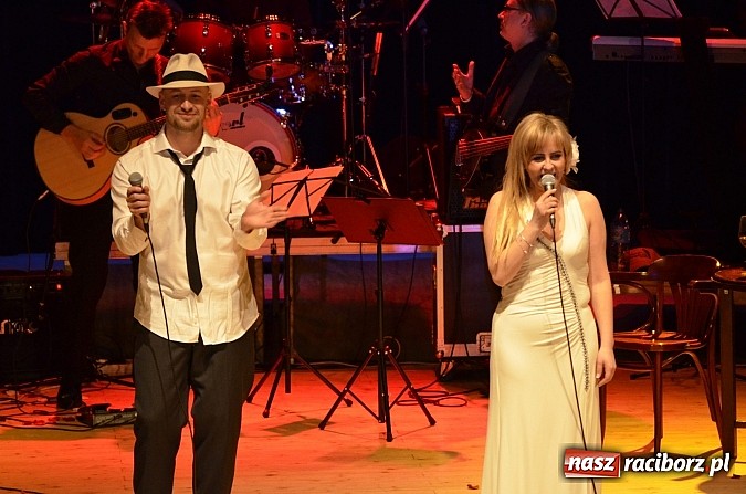 Zdjęcie w galerii na portalu naszraciborz.pl: Gorący wiecz&oacute;r w Raciborskim Centrum Kultury! wiadomości z regionu