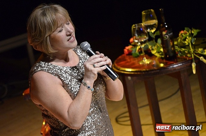 Zdjęcie w galerii na portalu naszraciborz.pl: Gorący wiecz&oacute;r w Raciborskim Centrum Kultury! wiadomości z regionu