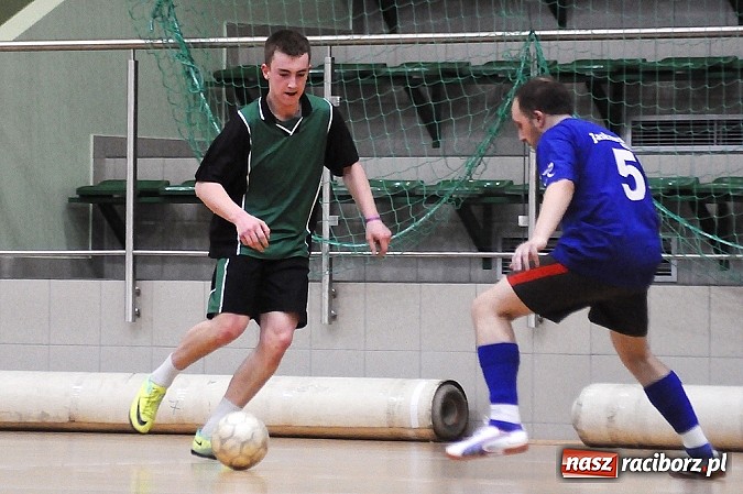 Zdjęcie w galerii na portalu naszraciborz.pl: Węglowski wygrywa na zakończenie fazy grupowej wiadomości z regionu