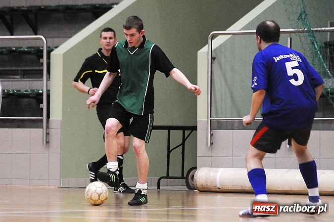 Zdjęcie w galerii na portalu naszraciborz.pl: Węglowski wygrywa na zakończenie fazy grupowej wiadomości z regionu