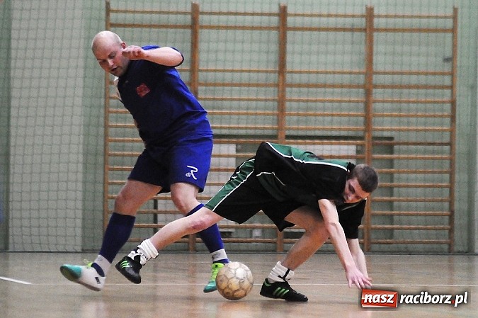 Zdjęcie w galerii na portalu naszraciborz.pl: Węglowski wygrywa na zakończenie fazy grupowej wiadomości z regionu