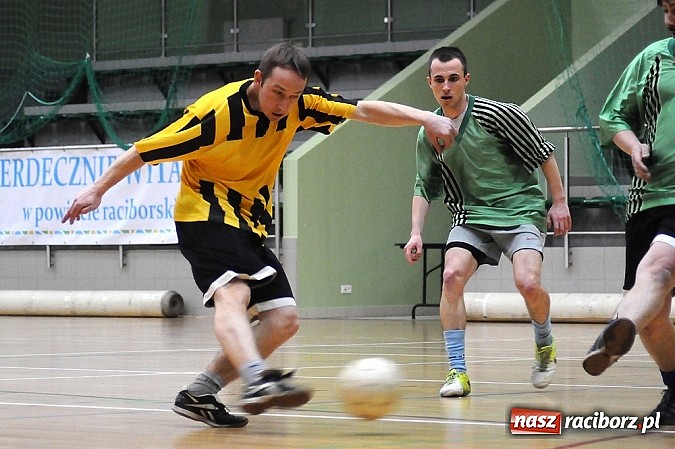 Zdjęcie w galerii na portalu naszraciborz.pl: Węglowski wygrywa na zakończenie fazy grupowej wiadomości z regionu
