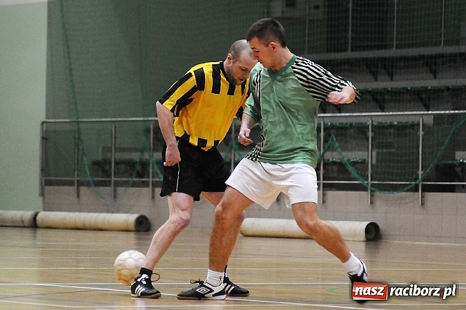 Zdjęcie w galerii na portalu naszraciborz.pl: Węglowski wygrywa na zakończenie fazy grupowej wiadomości z regionu