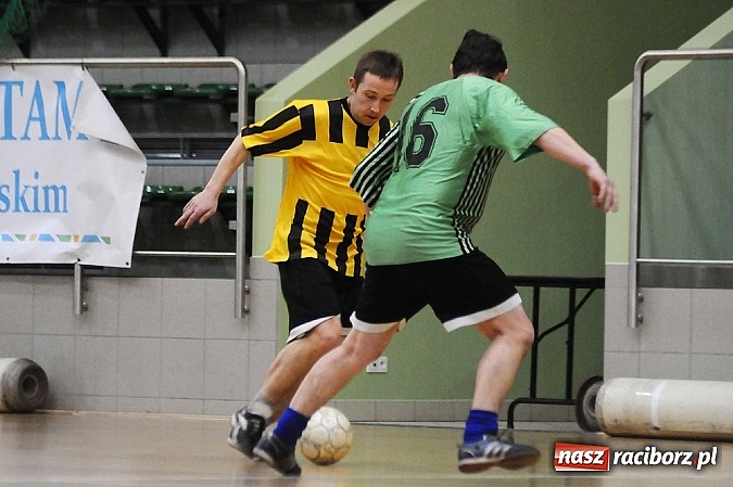 Zdjęcie w galerii na portalu naszraciborz.pl: Węglowski wygrywa na zakończenie fazy grupowej wiadomości z regionu